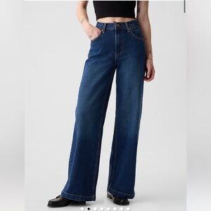 GAP High Rise Stride wide leg jeans